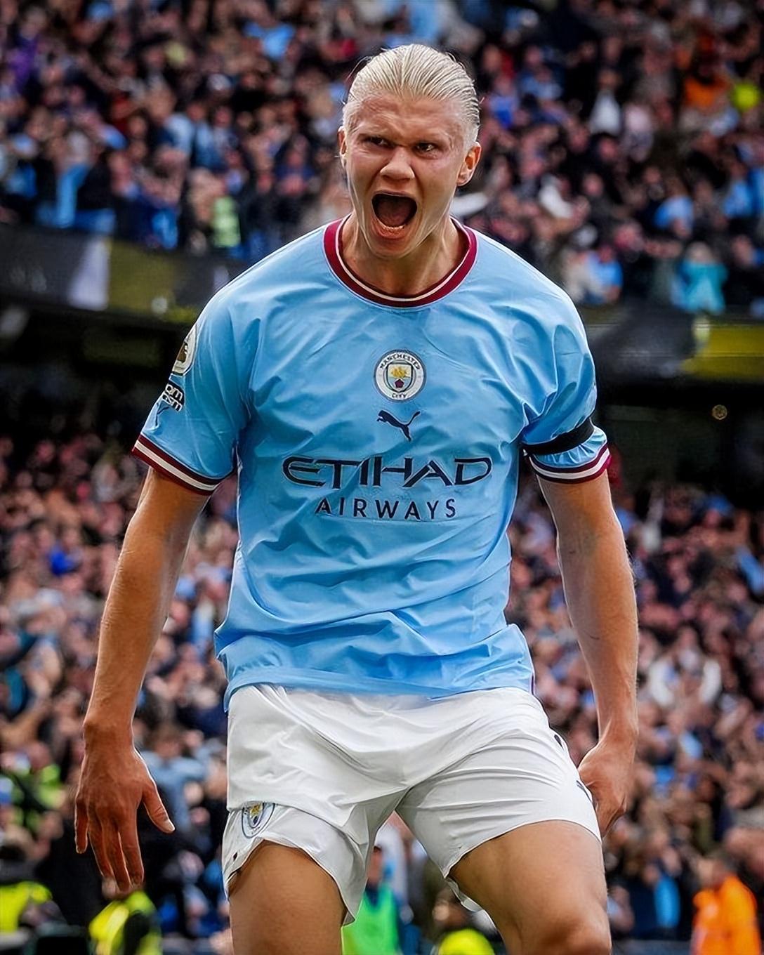 2025／26赛季英超：下课传闻震天响，斯洛特稳坐发布会（2025／26英超：解任传闻满天飞，斯洛特从容出席发布会）