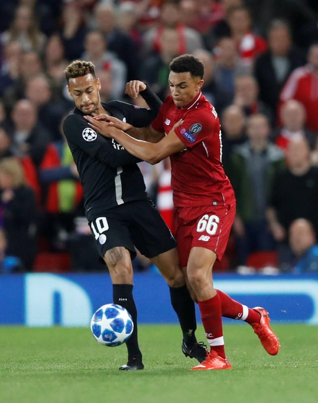 战曼联梅开二度，官方：摩根-罗杰斯当选英超第17轮最佳球员（对阵曼联独中两元，官方宣布：摩根-罗杰斯当选英超第17轮最佳球员）