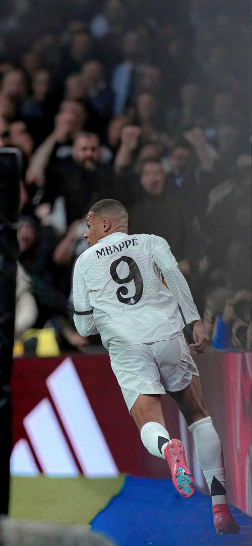 李平康：向戴琳索要欠款的泰山球迷目前需要肝移植