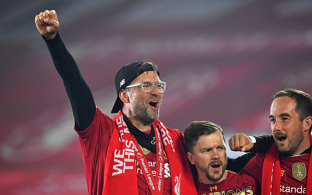 多纳鲁马：我和哈兰德相处非常融洽；英超球迷会给你额外力量（多纳鲁马：和哈兰德相处很投契，英超球迷能带来额外动力）