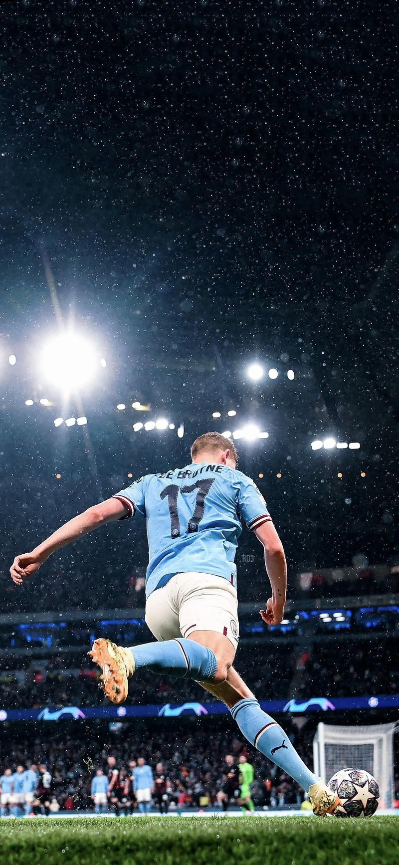 斯科尔斯、卡拉格都认为：哈白布是足球历史上最佳中场组合（斯科尔斯与卡拉格一致认定：哈白布堪称足坛史上最强中场三人组）