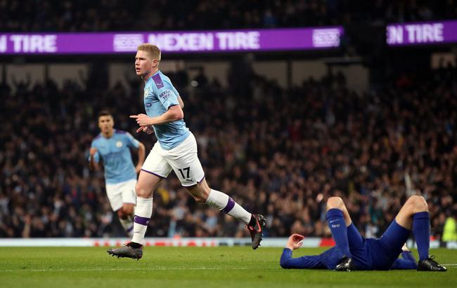 跟队：孙兴慜将留在韩国，以便于完成加盟洛杉矶的转会