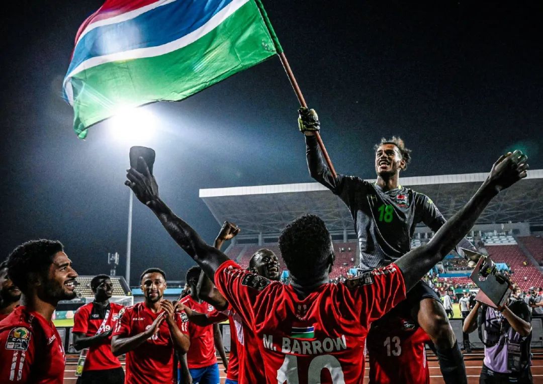 湖人全队齐心战胜快船