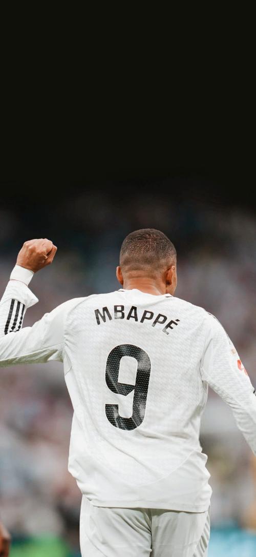 阿尔贝托：我和洛蒂托吵架无数次；在拉齐奥的前3个月我想退役（阿尔贝托：与洛蒂托争执不断，加盟拉齐奥头三个月一度想退役）